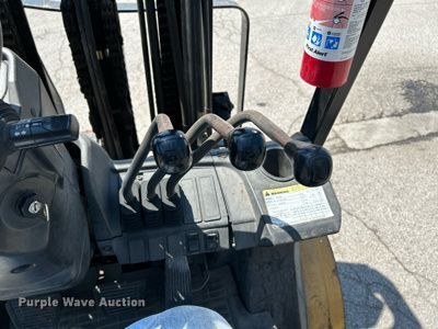 image for item OK9765 Caterpillar 2P6000  forklift