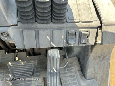 image for item OK9765 Caterpillar 2P6000  forklift