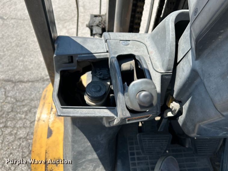 image for item OK9765 Caterpillar 2P6000  forklift