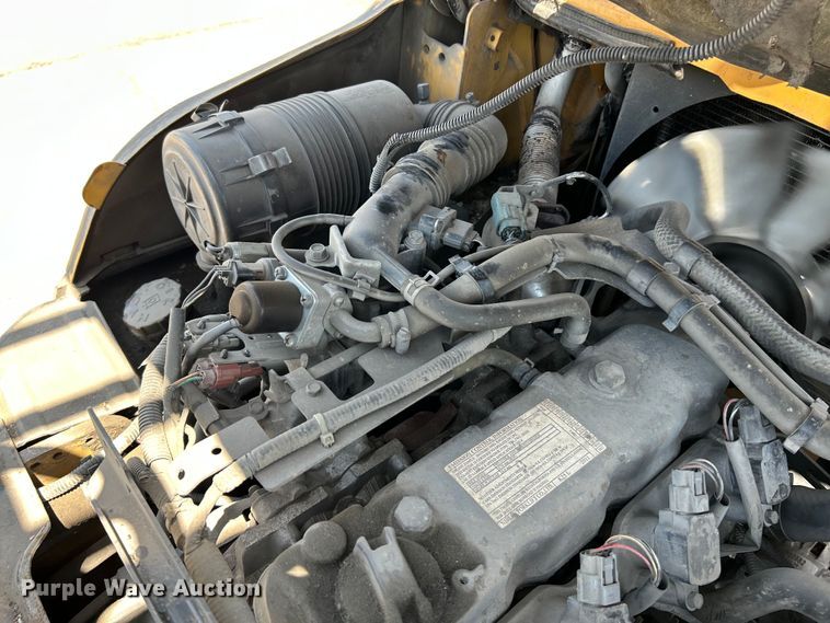 image for item OK9765 Caterpillar 2P6000  forklift