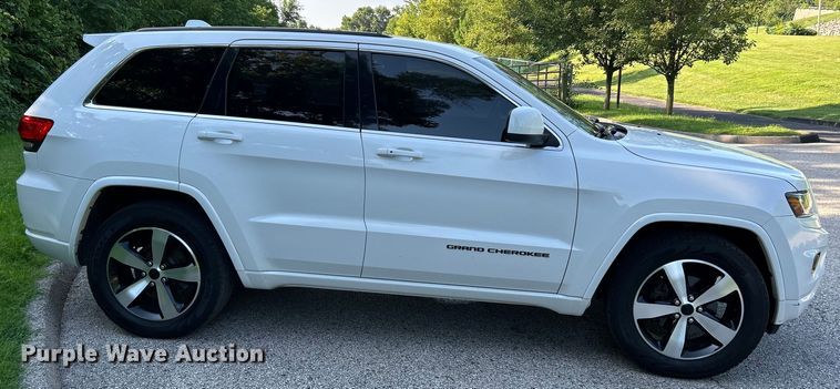 image for item OK9770 2014 Jeep Grand Cherokee  SUV