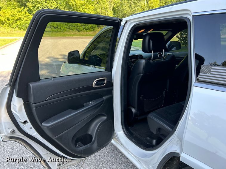 image for item OK9770 2014 Jeep Grand Cherokee  SUV