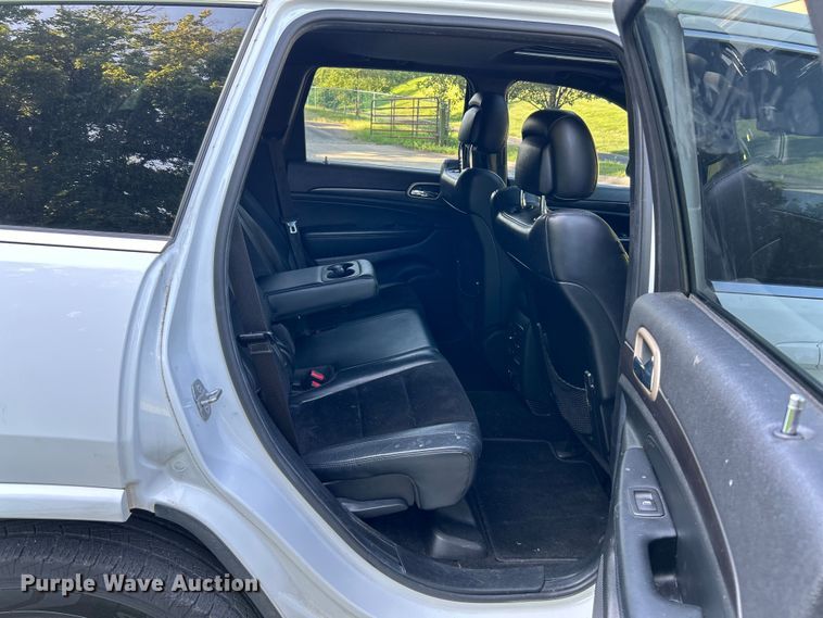 image for item OK9770 2014 Jeep Grand Cherokee  SUV