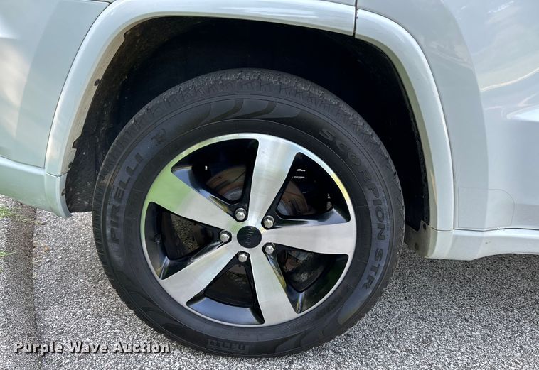 image for item OK9770 2014 Jeep Grand Cherokee  SUV