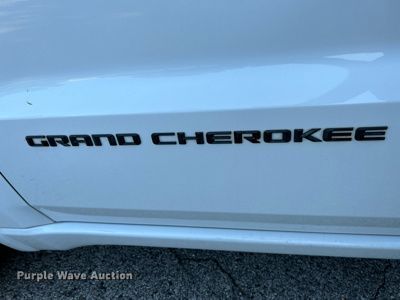 image for item OK9770 2014 Jeep Grand Cherokee  SUV