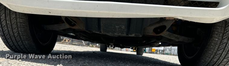 image for item OK9771 2003 Chevrolet Avalanche  limousine