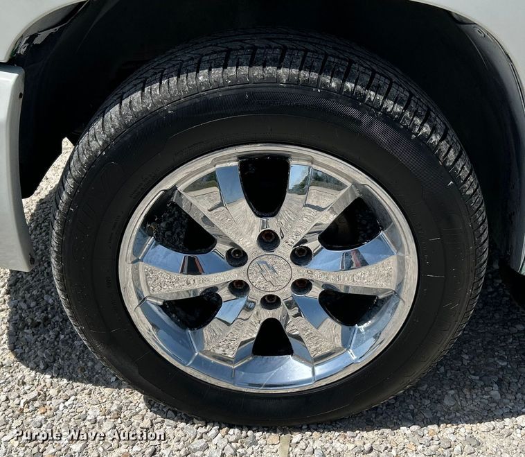 image for item OK9771 2003 Chevrolet Avalanche  limousine