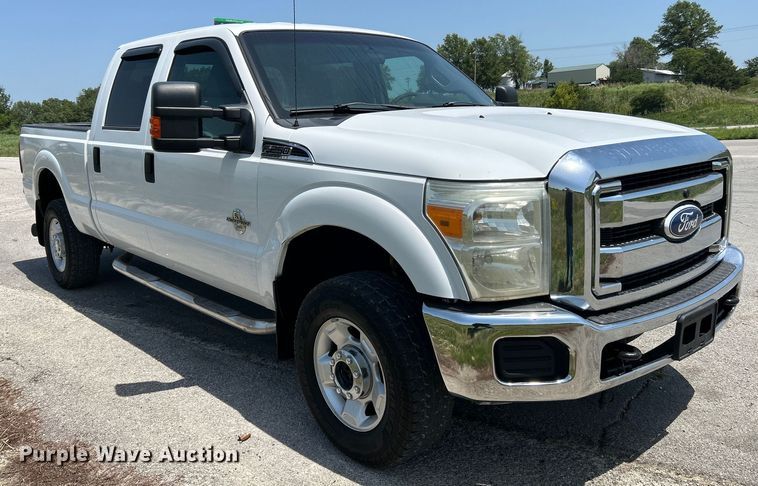 image for item OK9772 2011 Ford F250 Super Duty XLT  Crew Cab pickup truck