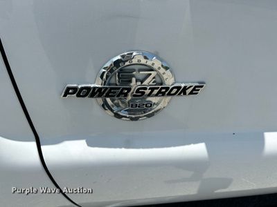 image for item OK9772 2011 Ford F250 Super Duty XLT  Crew Cab pickup truck