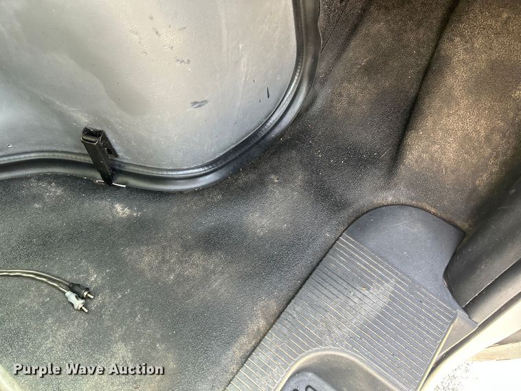 image for item OK9775 2007 Ford E250 Super Duty  van