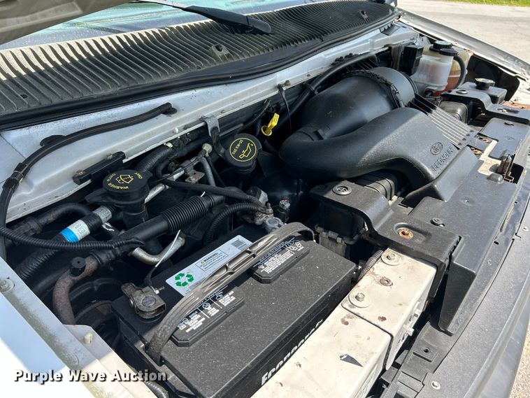 image for item OK9775 2007 Ford E250 Super Duty  van