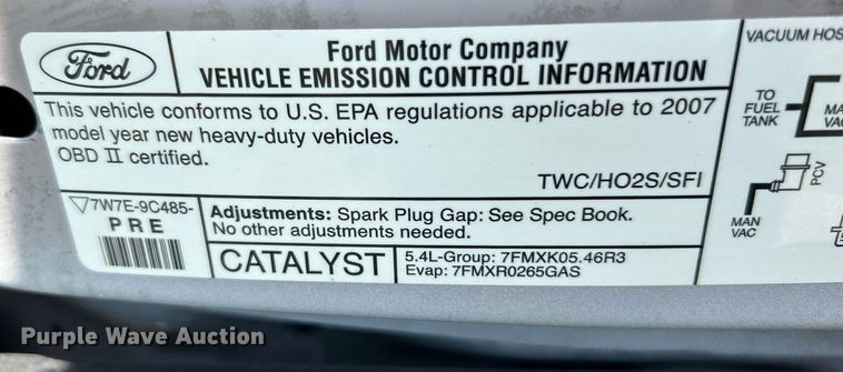 image for item OK9775 2007 Ford E250 Super Duty  van