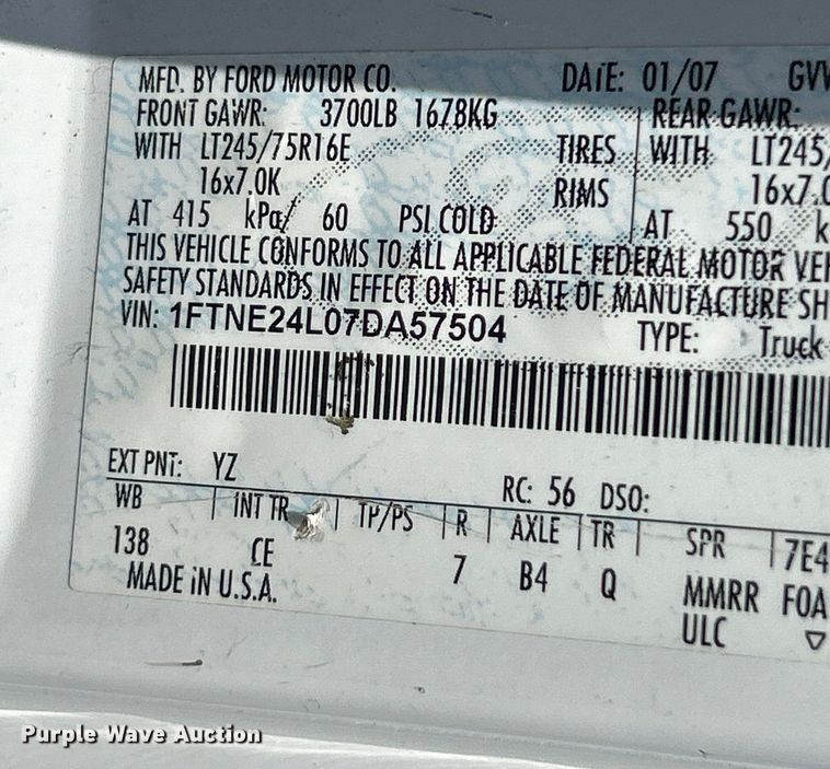 image for item OK9775 2007 Ford E250 Super Duty  van