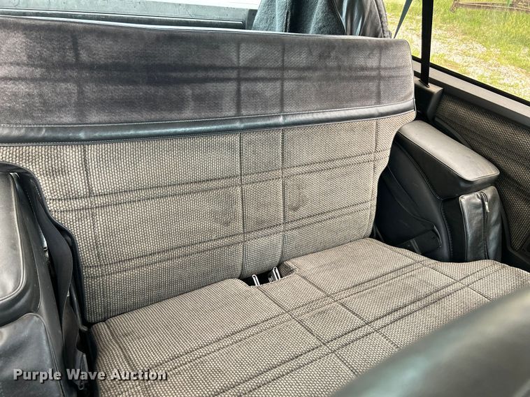 image for item OK9776 1989 GMC S15 Jimmy  SUV