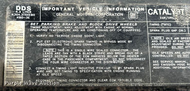 image for item OK9776 1989 GMC S15 Jimmy  SUV