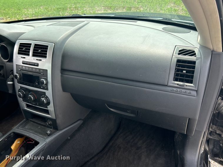 image for item OK9777 2010 Dodge Charger