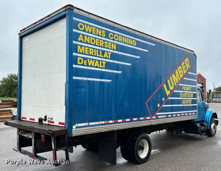 image for item OK9789 1997 International 4700  box truck