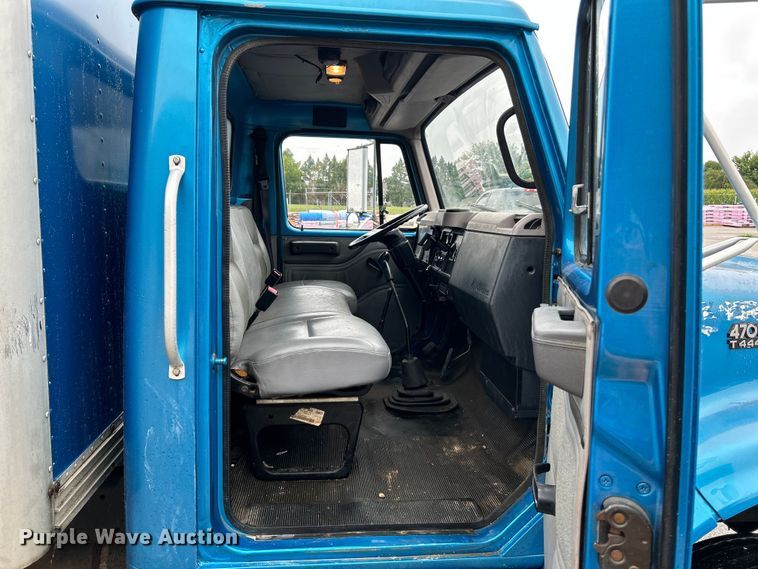 image for item OK9789 1997 International 4700  box truck
