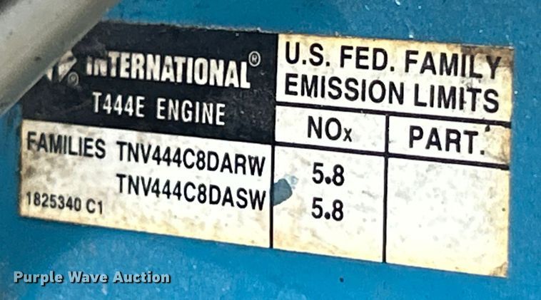 image for item OK9789 1997 International 4700  box truck