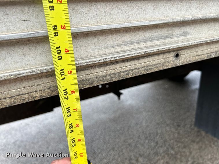 image for item OK9789 1997 International 4700  box truck