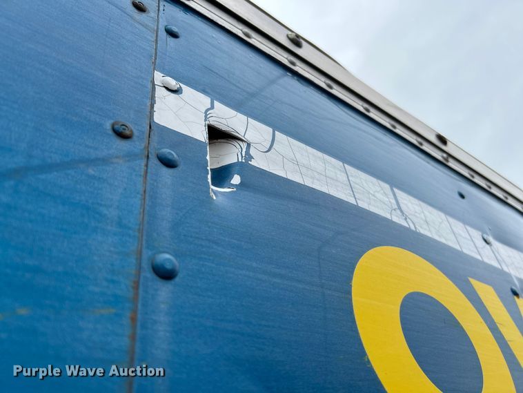 image for item OK9789 1997 International 4700  box truck