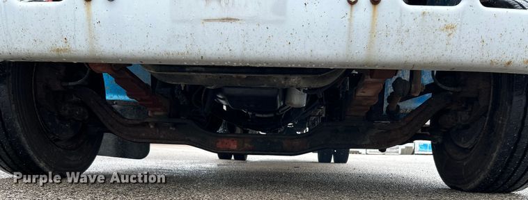 image for item OK9789 1997 International 4700  box truck