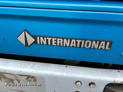 image for item OK9789 1997 International 4700  box truck