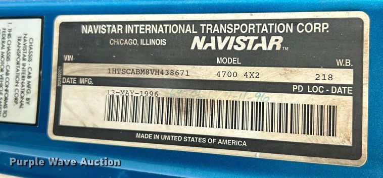 image for item OK9789 1997 International 4700  box truck