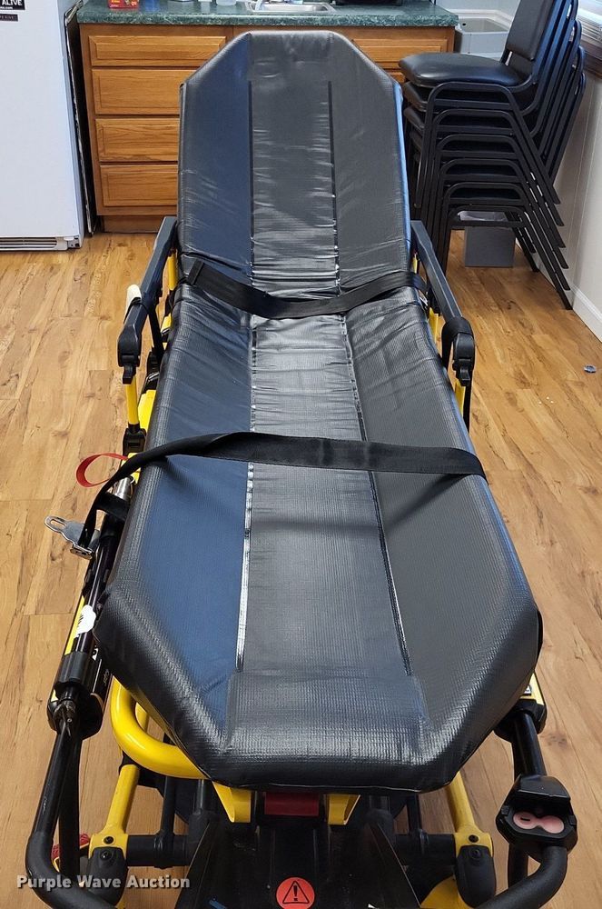image for item ZA0331 Stryker Power Pro XT  stretcher