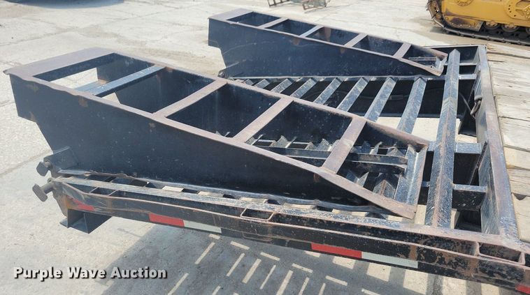 image for item DA7220 2011 Trailerman  equipment trailer