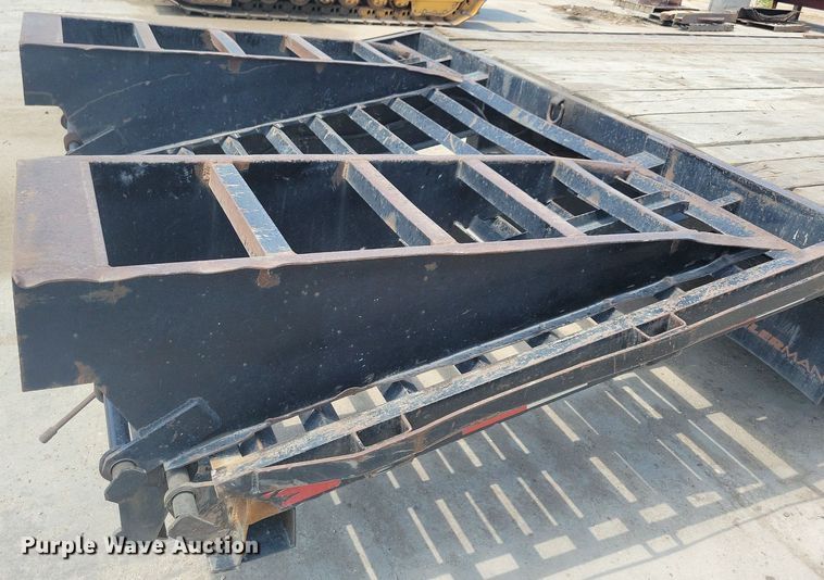 image for item DA7220 2011 Trailerman  equipment trailer