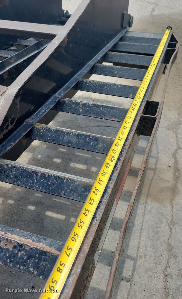 image for item DA7220 2011 Trailerman  equipment trailer