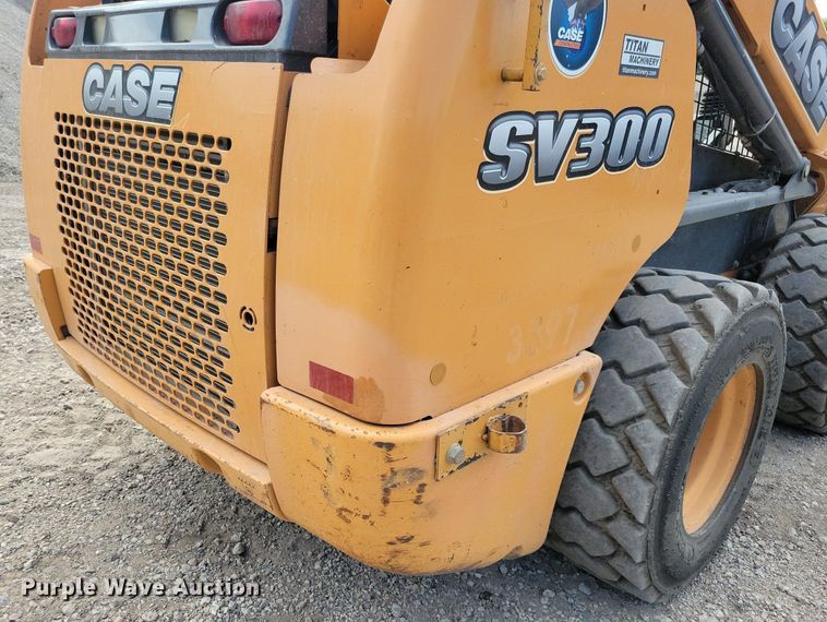 image for item DA7221 2014 Case SV300  skid steer loader