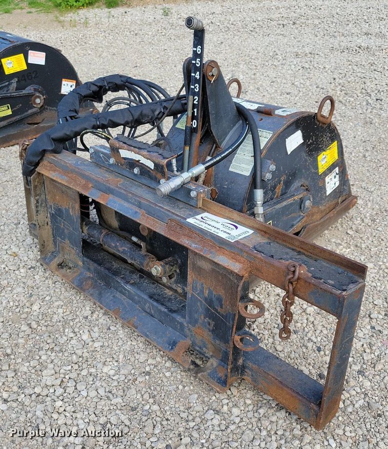 image for item DA7223 2015 Coneqtec Universal AP450HD  cold planer