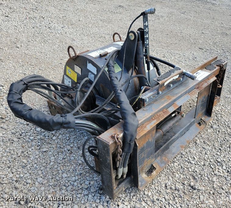 image for item DA7223 2015 Coneqtec Universal AP450HD  cold planer