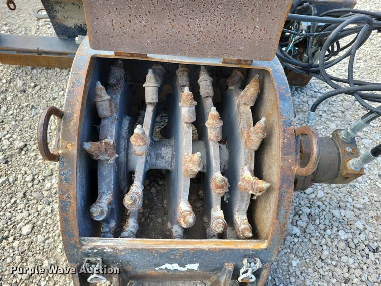 image for item DA7223 2015 Coneqtec Universal AP450HD  cold planer