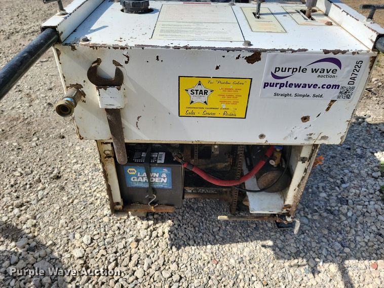 image for item DA7225 Cushion Cut  concrete saw