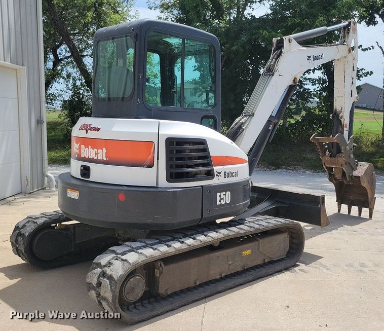 image for item DA7236 2013 Bobcat E50  mini excavator