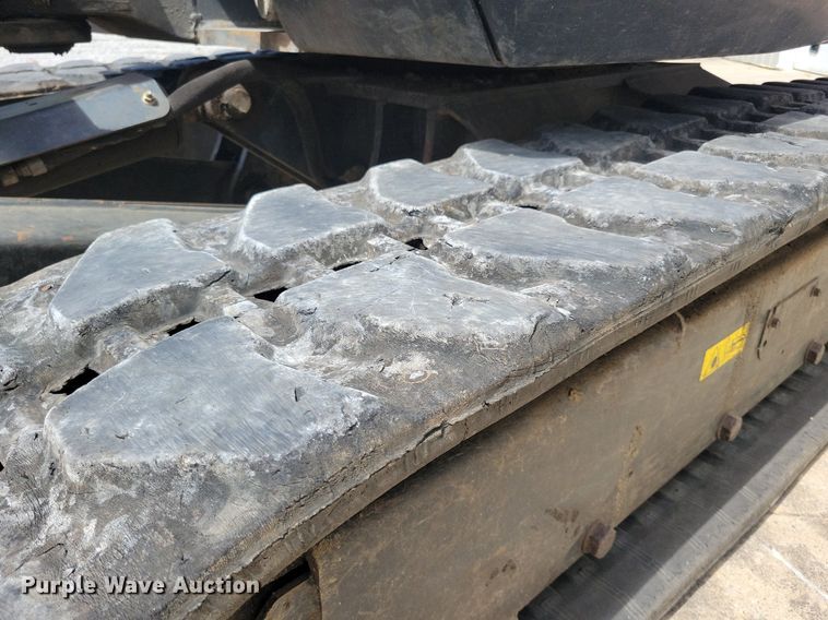 image for item DA7236 2013 Bobcat E50  mini excavator