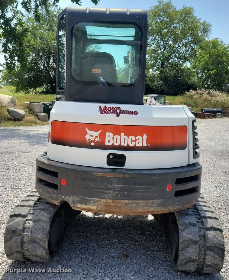 image for item DA7237 2015 Bobcat E55  mini excavator