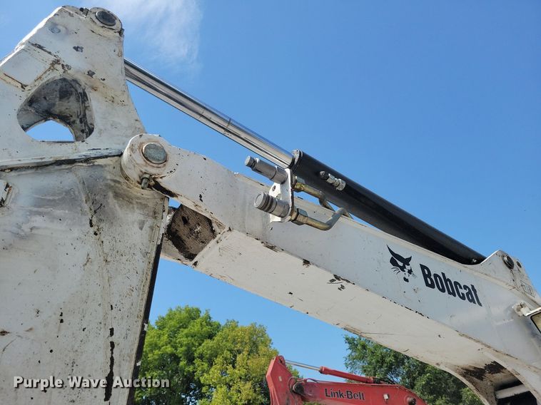 image for item DA7237 2015 Bobcat E55  mini excavator