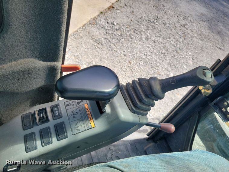 image for item DA7237 2015 Bobcat E55  mini excavator