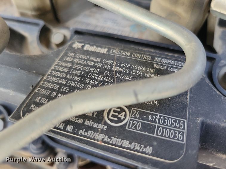 image for item DA7237 2015 Bobcat E55  mini excavator