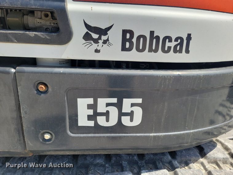 image for item DA7237 2015 Bobcat E55  mini excavator