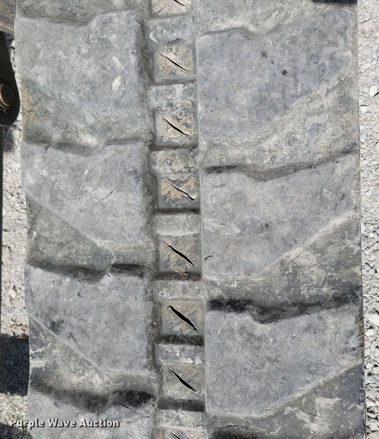 image for item DA7237 2015 Bobcat E55  mini excavator