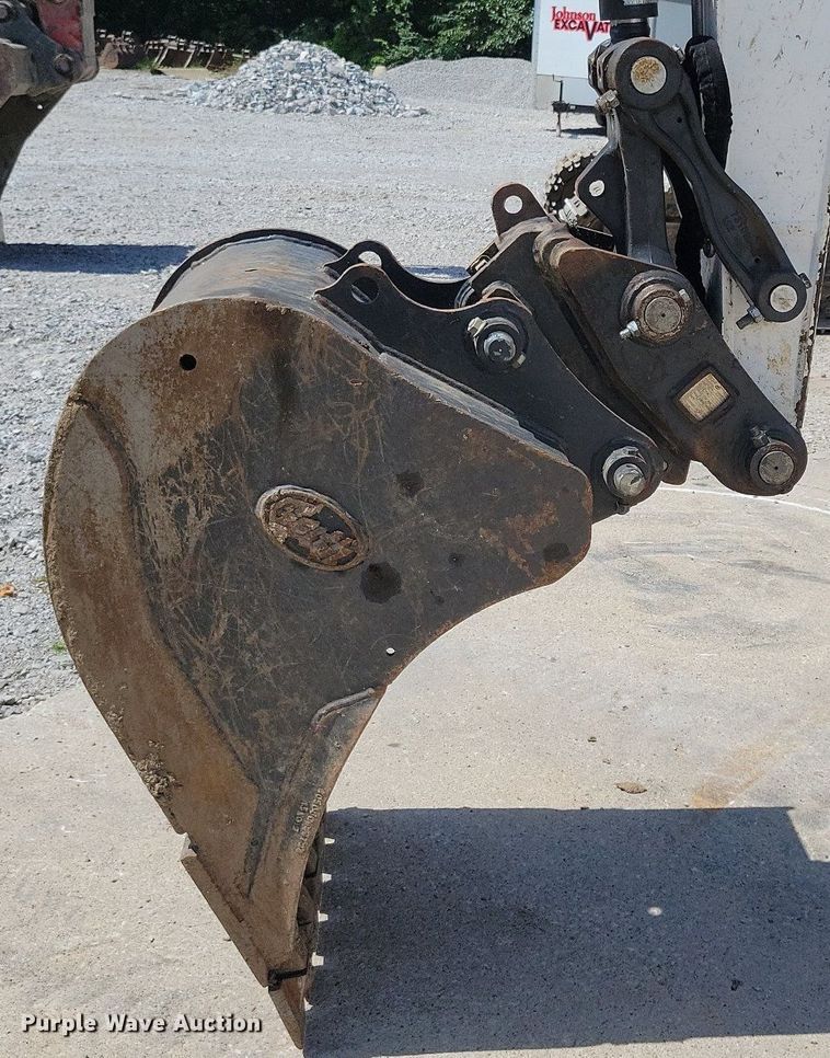 image for item DA7238 2018 Bobcat E85  mini excavator