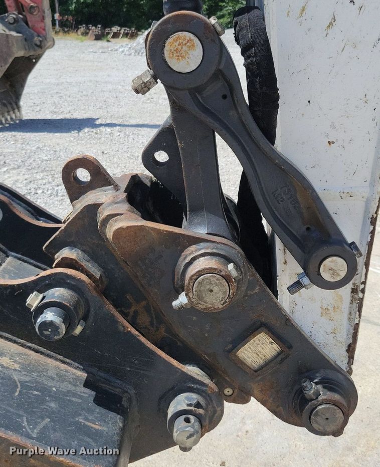 image for item DA7238 2018 Bobcat E85  mini excavator