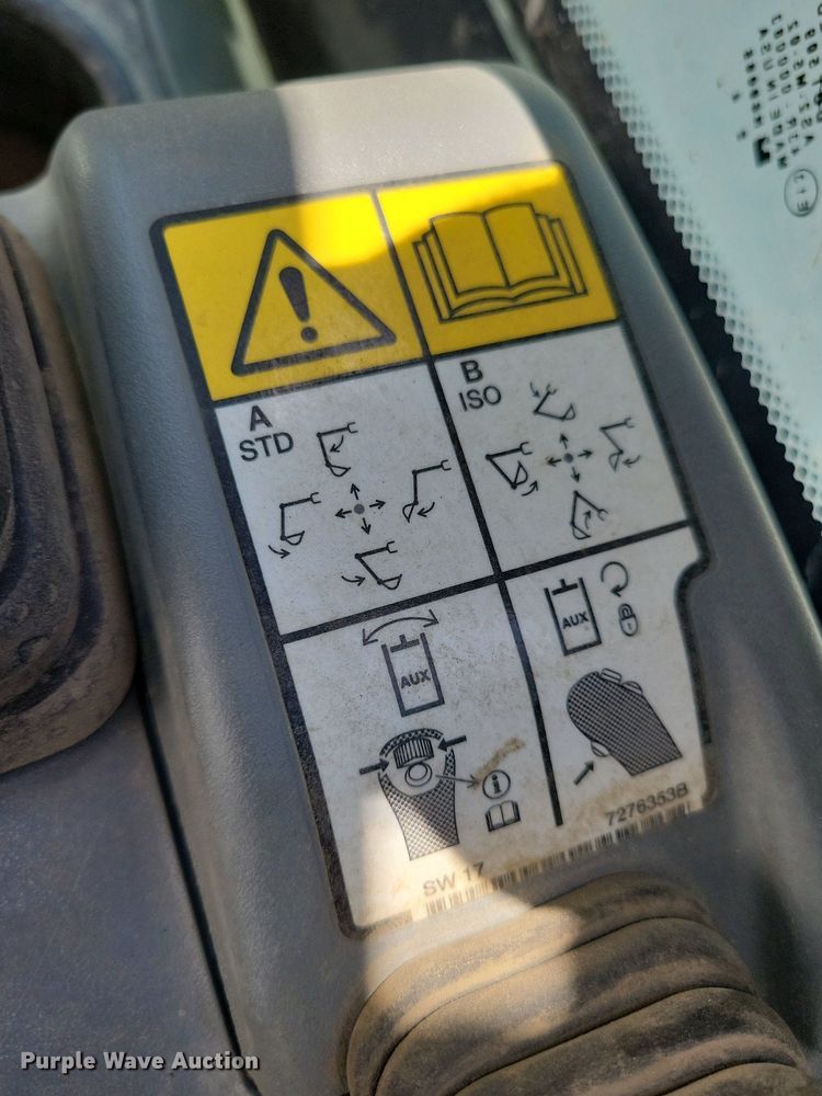 image for item DA7238 2018 Bobcat E85  mini excavator