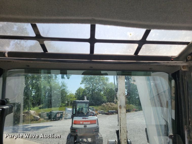 image for item DA7238 2018 Bobcat E85  mini excavator