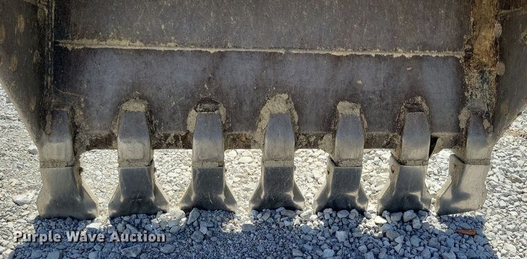 image for item DA7239 2007 Link Belt 210 X2  excavator